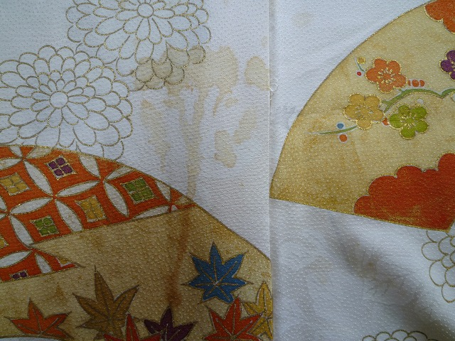 30年経過で変色したしみ